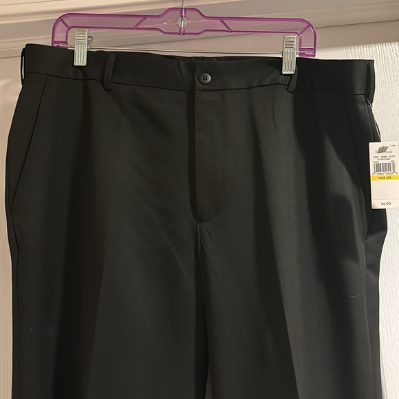 Van Heusen Classic Fit 38x32 Flat Men’s Dress Slacks Pants - Picture 2 of 5